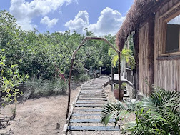 Yaxchen Tulum Cabañas y Cenote